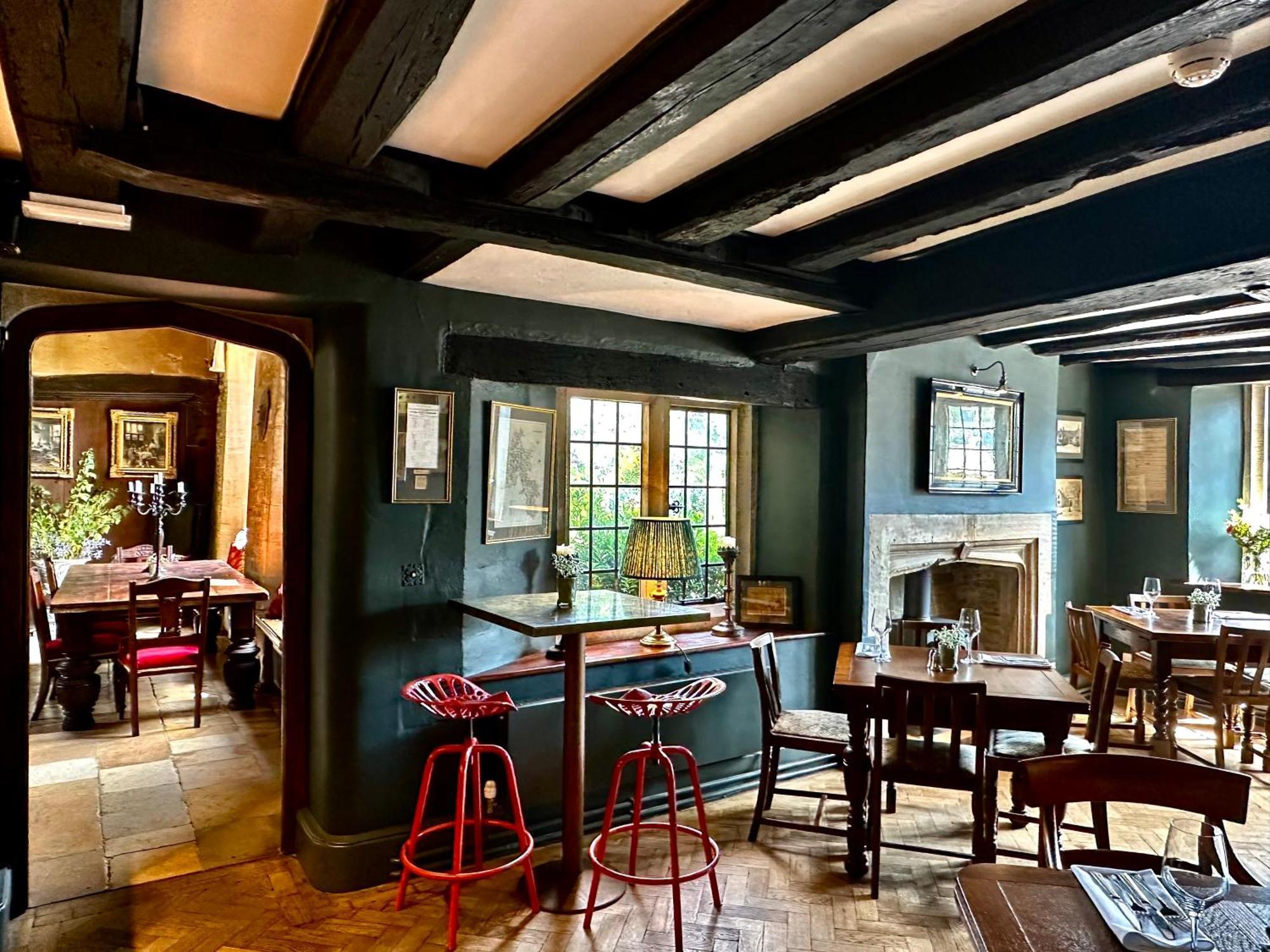 The Crown At Shipton Hotel Shipton under Wychwood Exterior photo